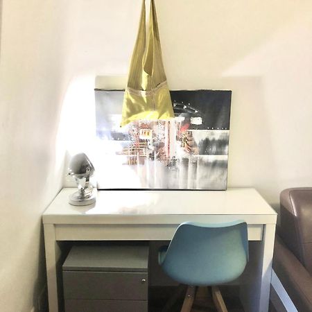 Appartement Quartier Montmartre Parigi Esterno foto